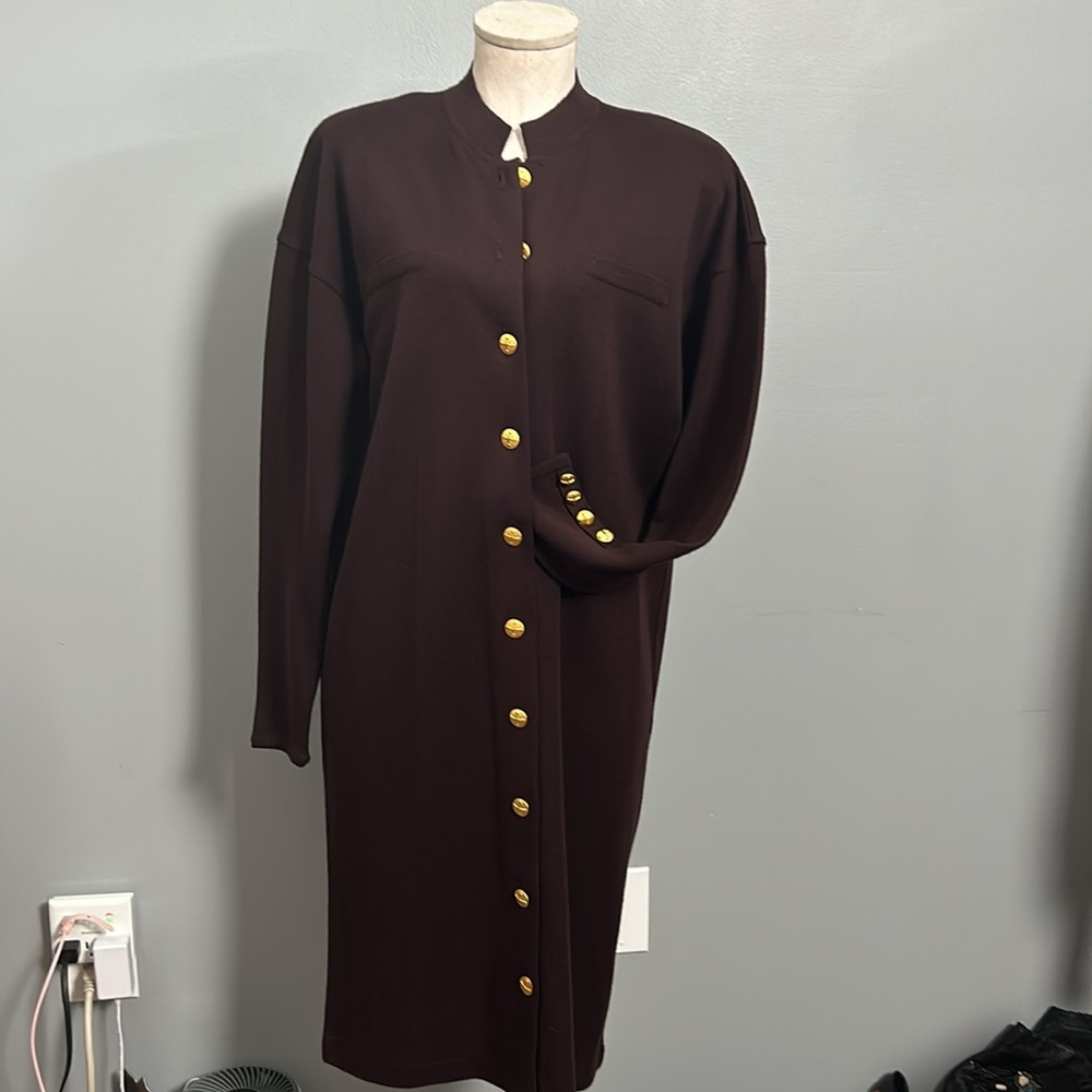 Vintage Liz Claiborne Knit Bordeaux Midi Single Button Dress size M- gently used